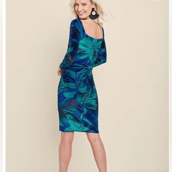 NEW SOLD OUT VENUS Floral Print long sleeve Velvet Dress XS - Picture 3 of 7